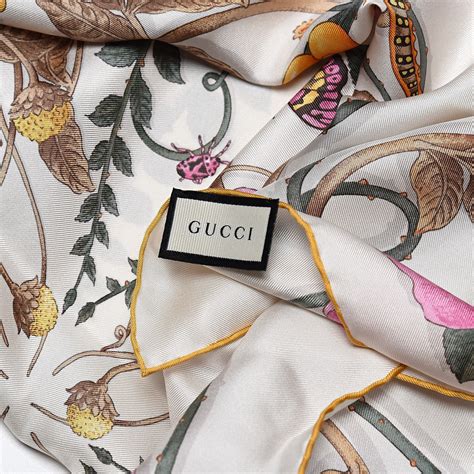 Gucci Silk Flora 